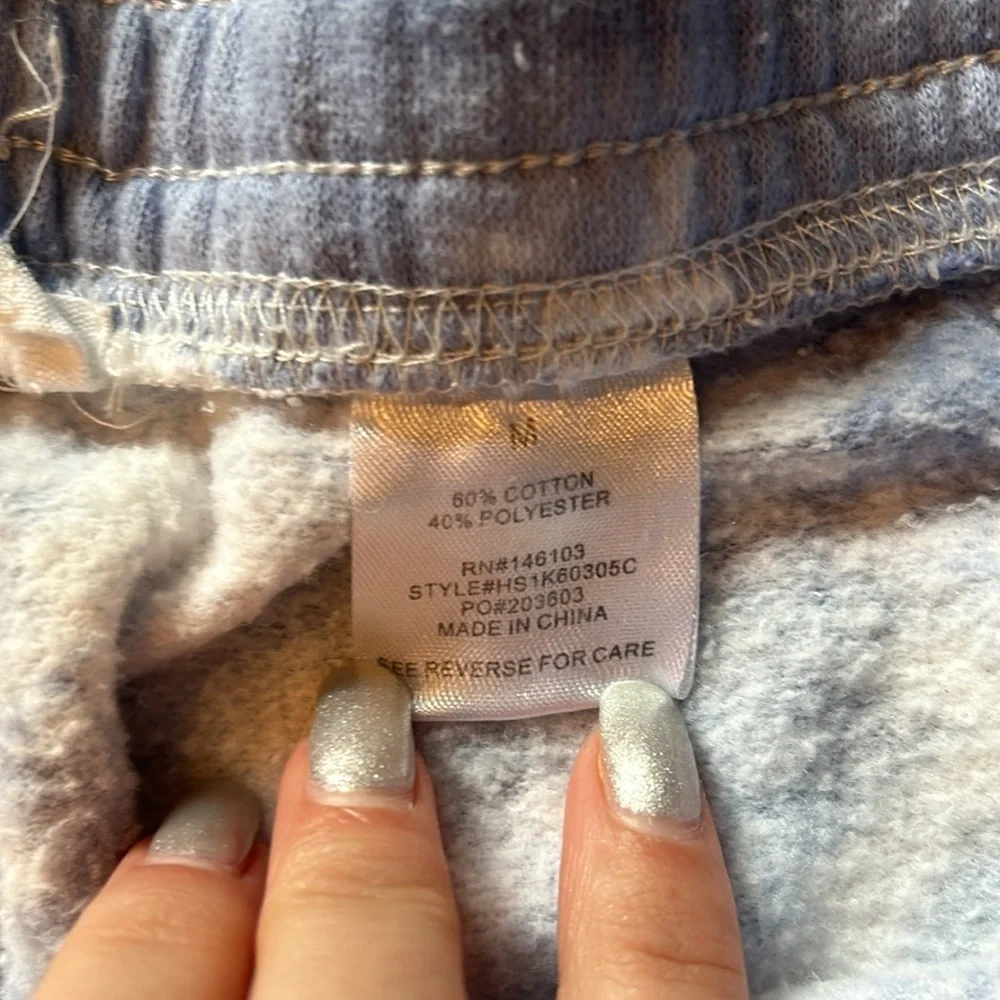 Hippie Rose Women’s Tie Dye Sweatsuit Size Small Top/Medium Bottom - Picture 3 of 4